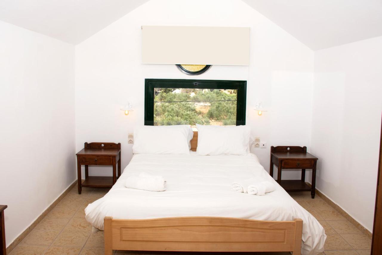 Ferienwohnung Olive Tree Kalivianí Exterior foto
