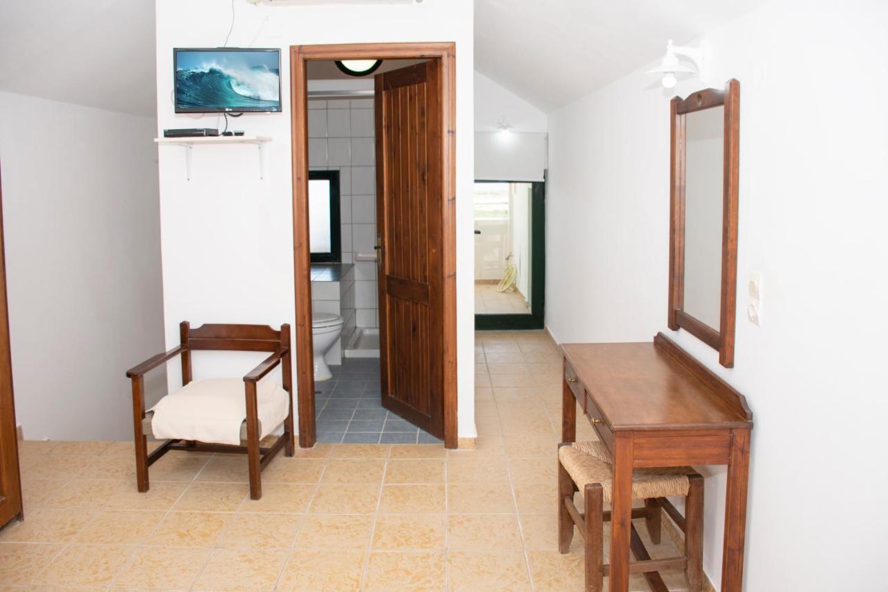Ferienwohnung Olive Tree Kalivianí Exterior foto