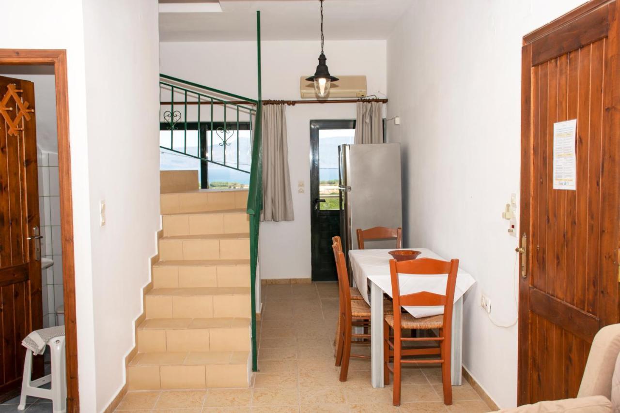 Ferienwohnung Olive Tree Kalivianí Exterior foto