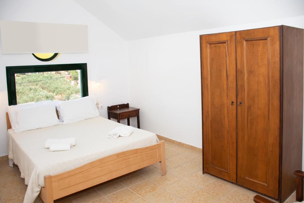 Ferienwohnung Olive Tree Kalivianí Exterior foto
