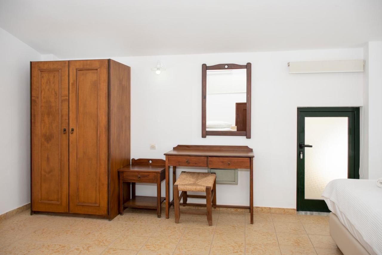 Ferienwohnung Olive Tree Kalivianí Exterior foto